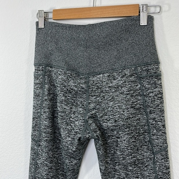 Athleta Exhale Heel Tight Stash‎ Pocket Heather Black Size Small - Picture 9 of 12